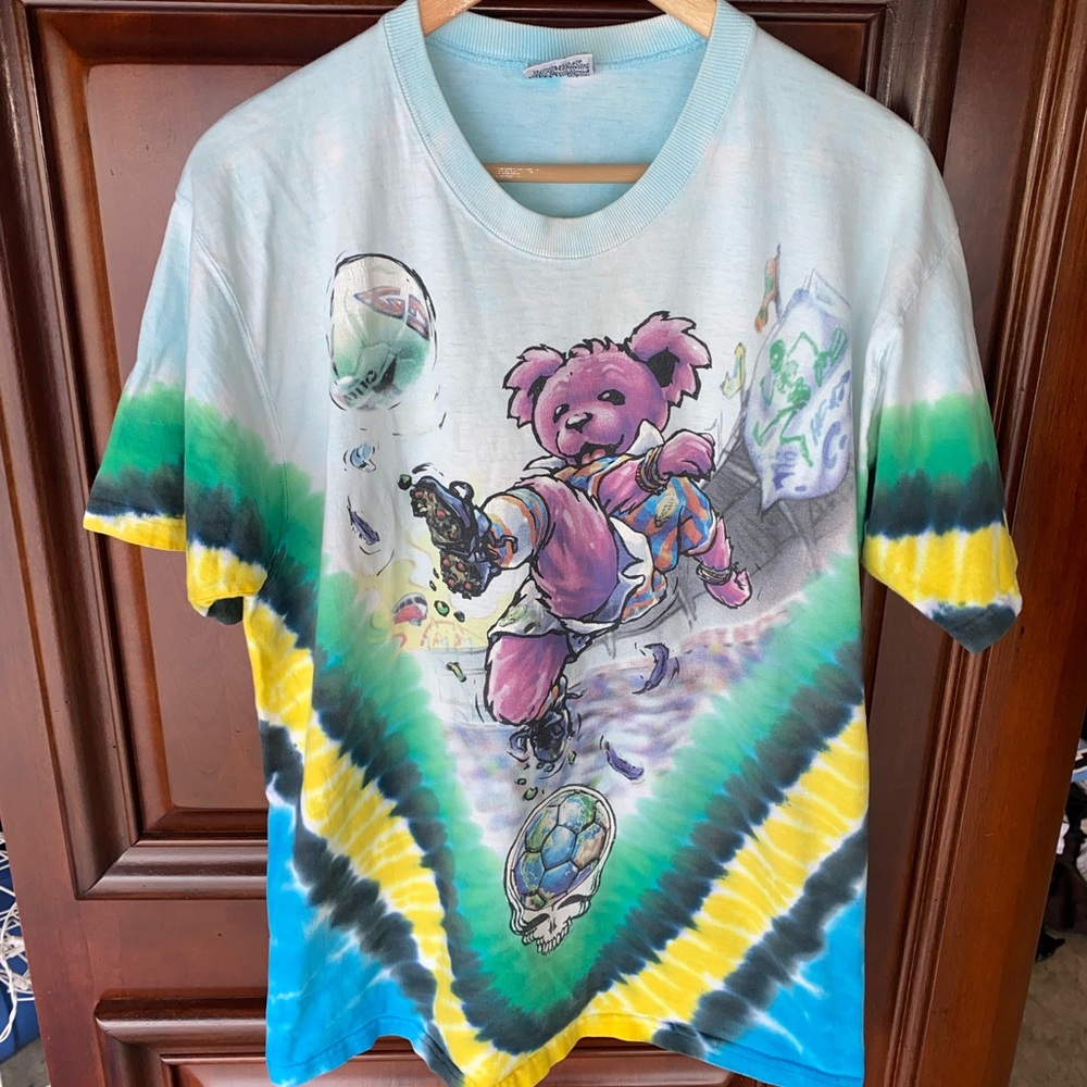 Vintage 90’s Liquid Blue Grateful Dead Dead Headers FC Soccer Graphic tie dyed